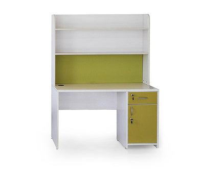Robin Hostel Study Desk